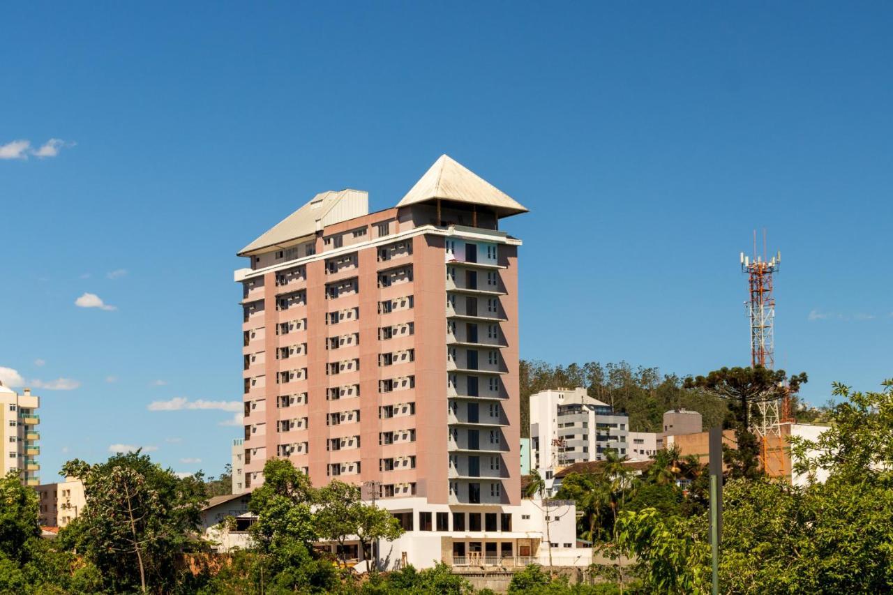 מלון Blumenau Tower By Castelo Itaipava מראה חיצוני תמונה