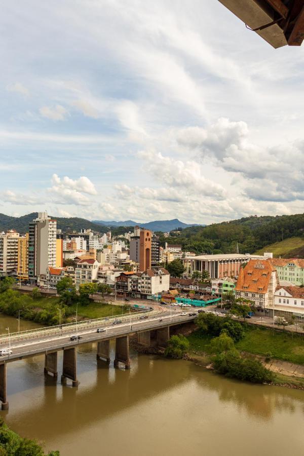 מלון Blumenau Tower By Castelo Itaipava מראה חיצוני תמונה